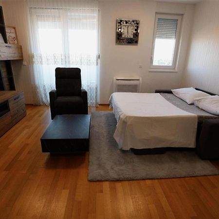 Vista Zadar Apartment Bagian luar foto
